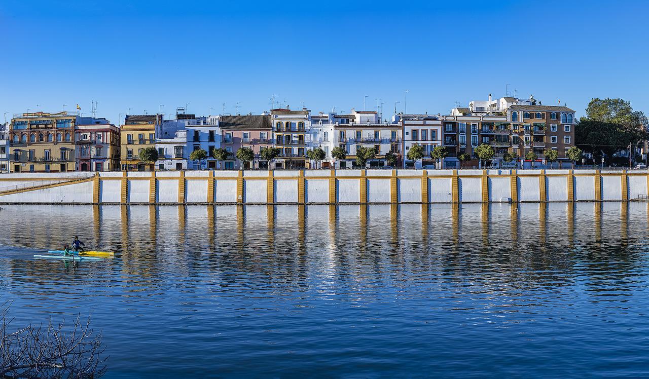 Betis 7 Luxury Boutique Apartments 세비야 외부 사진