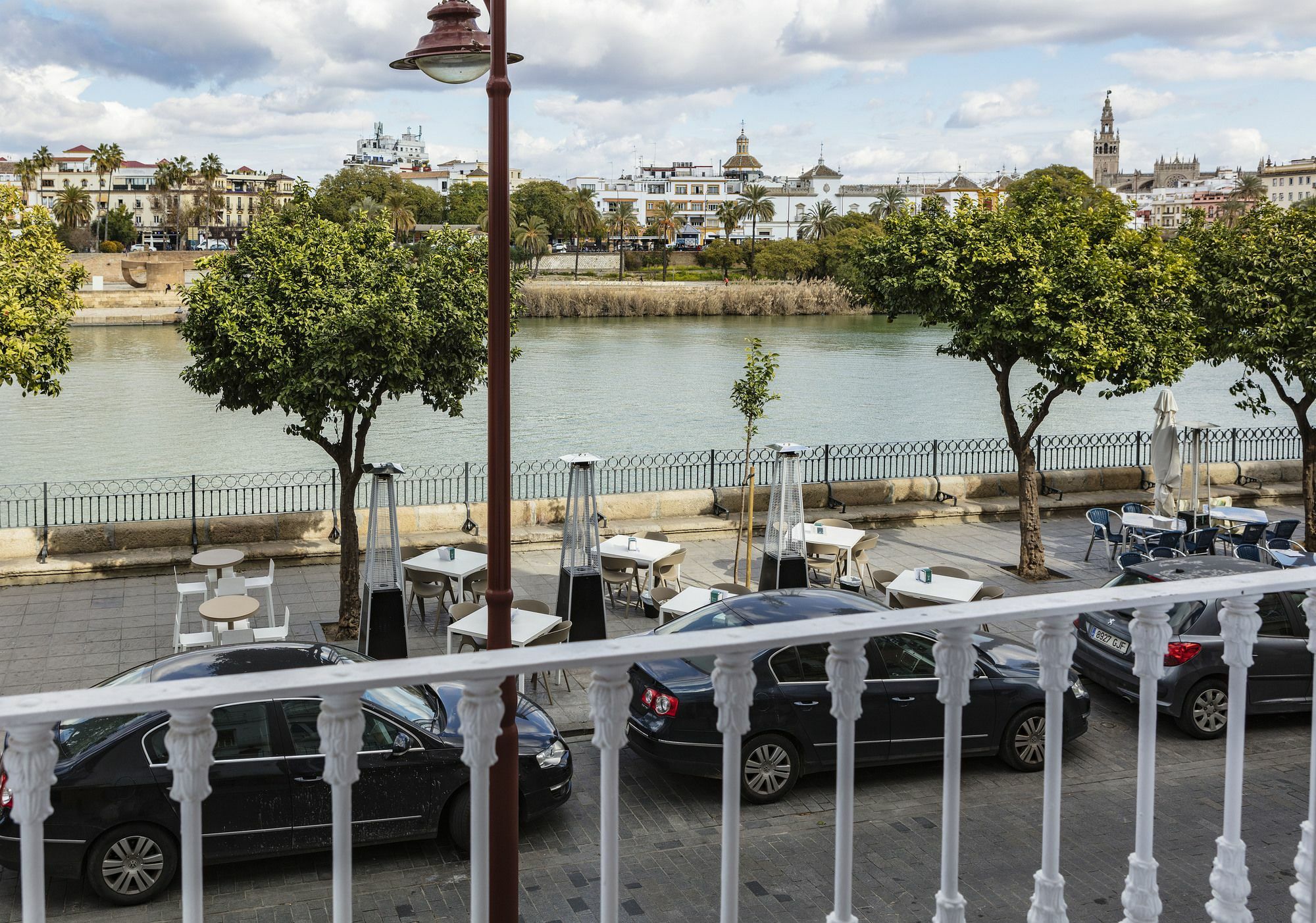 Betis 7 Luxury Boutique Apartments 세비야 외부 사진